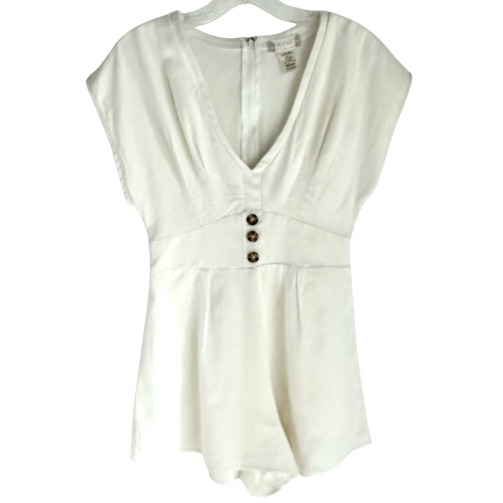 Alter’d State Off White Linen Blend Cap Sleeve Romper Size Small
